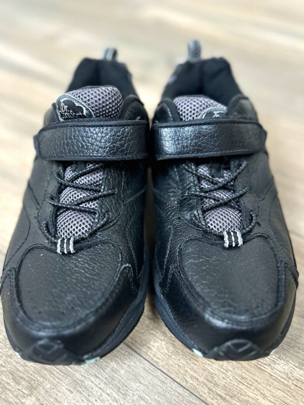 Dr. Comfort Men's Black Leather Walking Shoes Hook & Loop Comfort Size 7.5M
